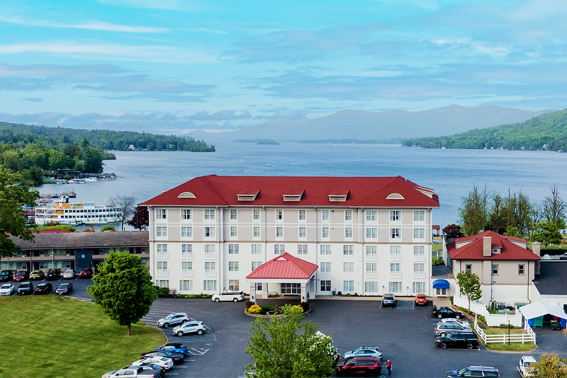 Fort William Henry Hotel